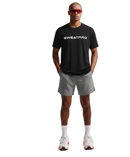 'Never Give Up' Oversized Training T-Shirt – Black Cotton
